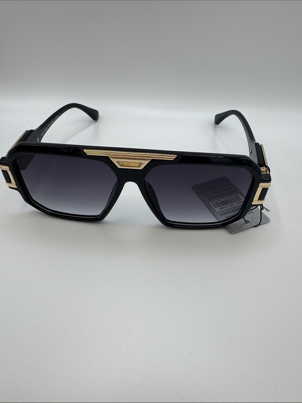 Black and Gold Men's Fashion Sunglasses - Picture 11 of 11